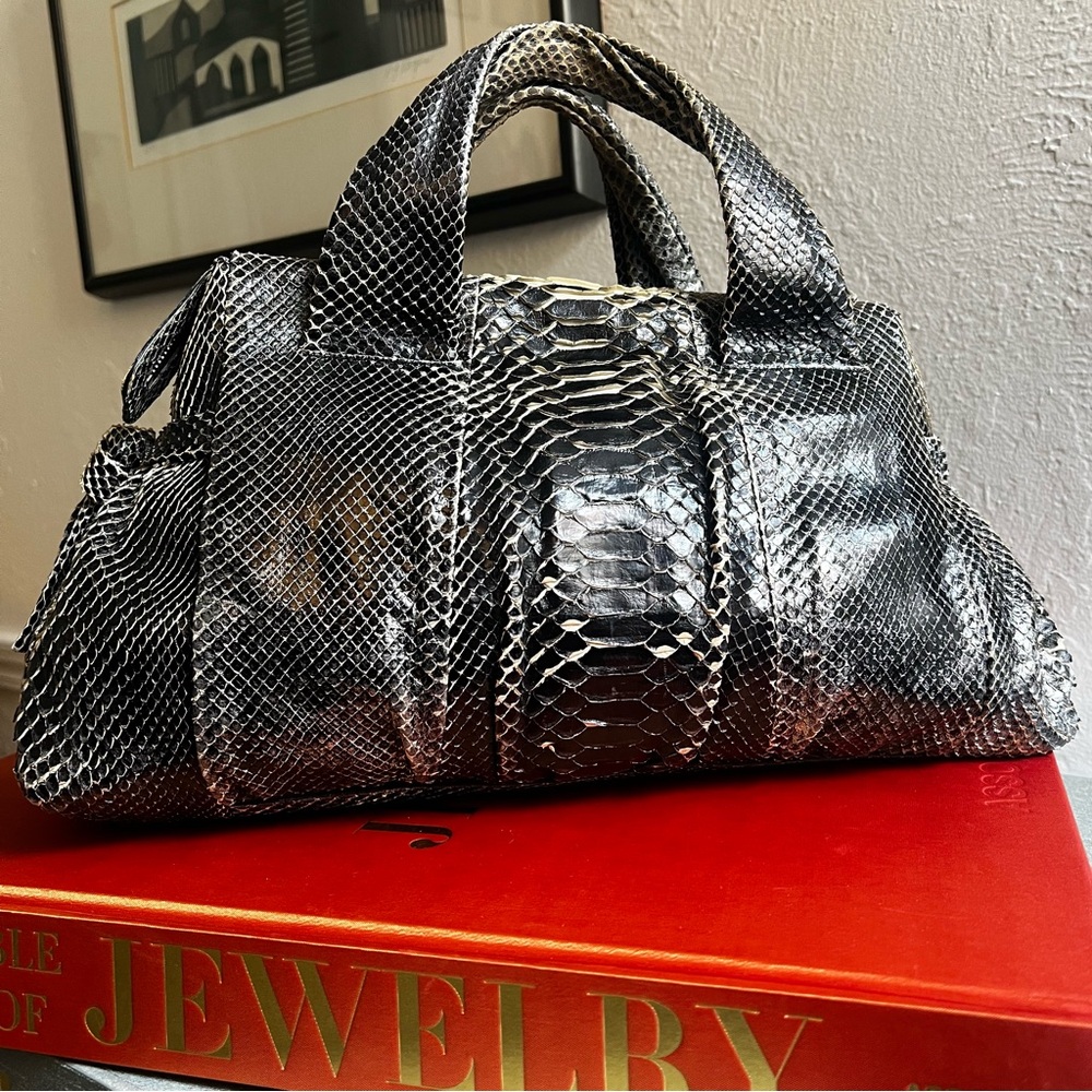 Gucci Python Hysteria Bowler - Picture 4 of 7